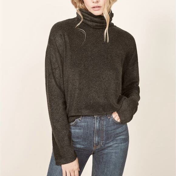Reformation Ernest Sweater in Charcoal Oversized Fleecy Turtleneck Top Deadstock - Picture 1 of 5